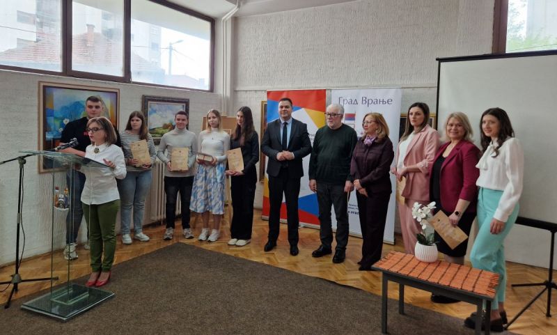 Додељене награде победницима конкурса ,,Између песме и ћутања“